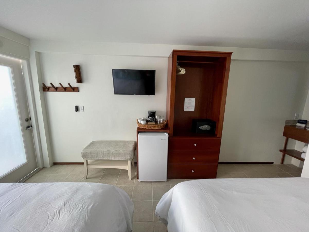 סן פדרו Mata Rocks Resort מראה חיצוני תמונה